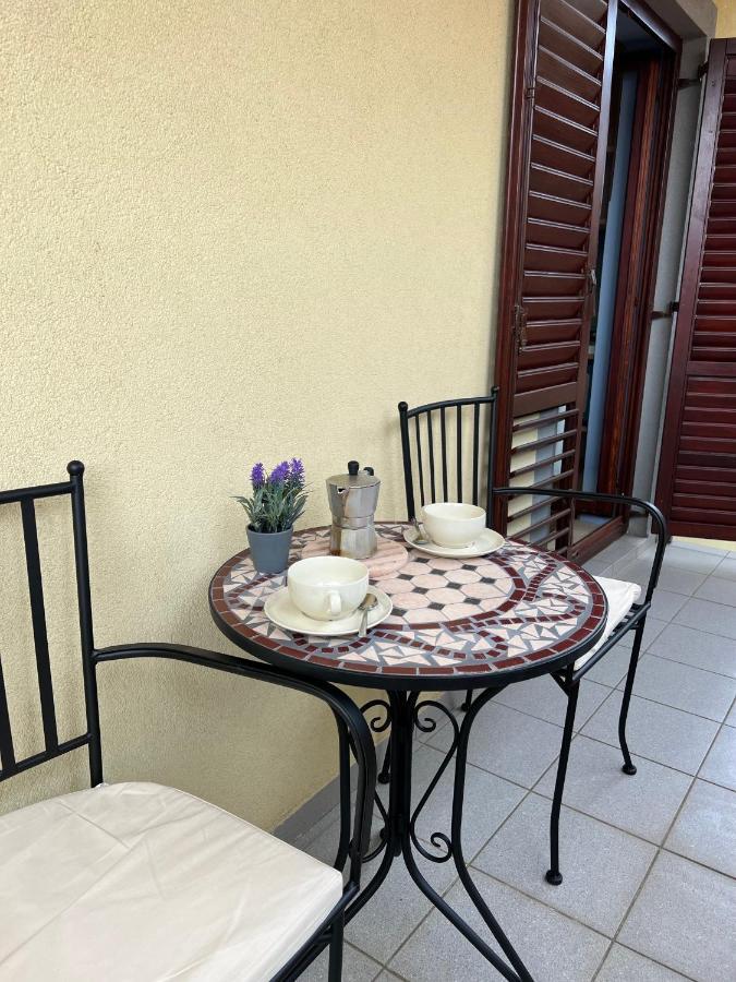 Villa Adriana & Peppino 普耶斯察纳乌瓦拉 外观 照片